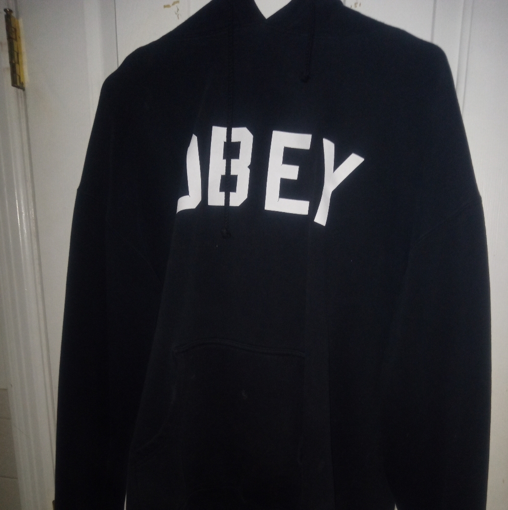 Obey hoodie